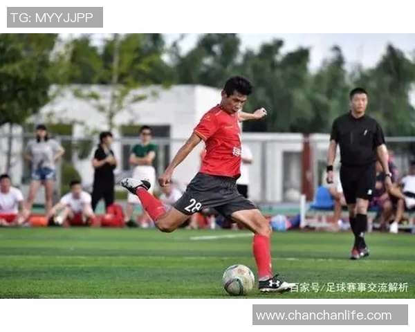 唐迪拉与塞图巴尔的激烈对决揭示了足球战术的魅力与球队实力的较量 唐迪拉与塞图巴尔的激烈对决揭示了足球战术的魅力与球队实力的较量